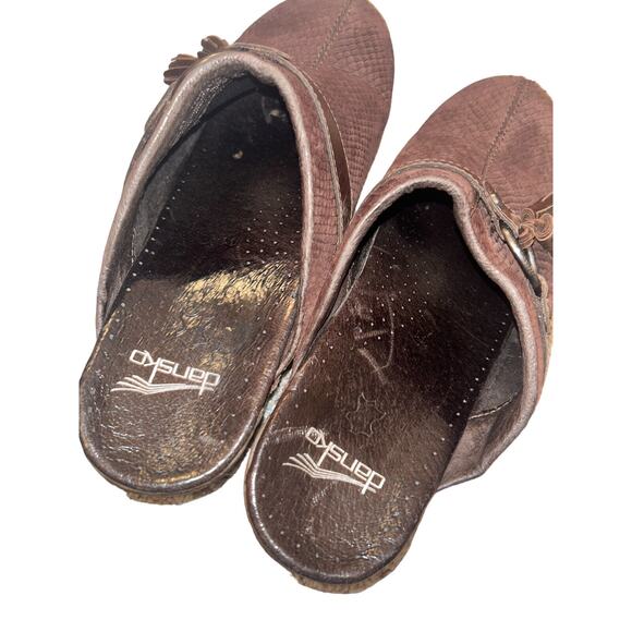 Dansko Shandi Clogs Mules Snakeskin Brown Leather Tasseled Slip-On Shoes Size 41 - Picture 10 of 11